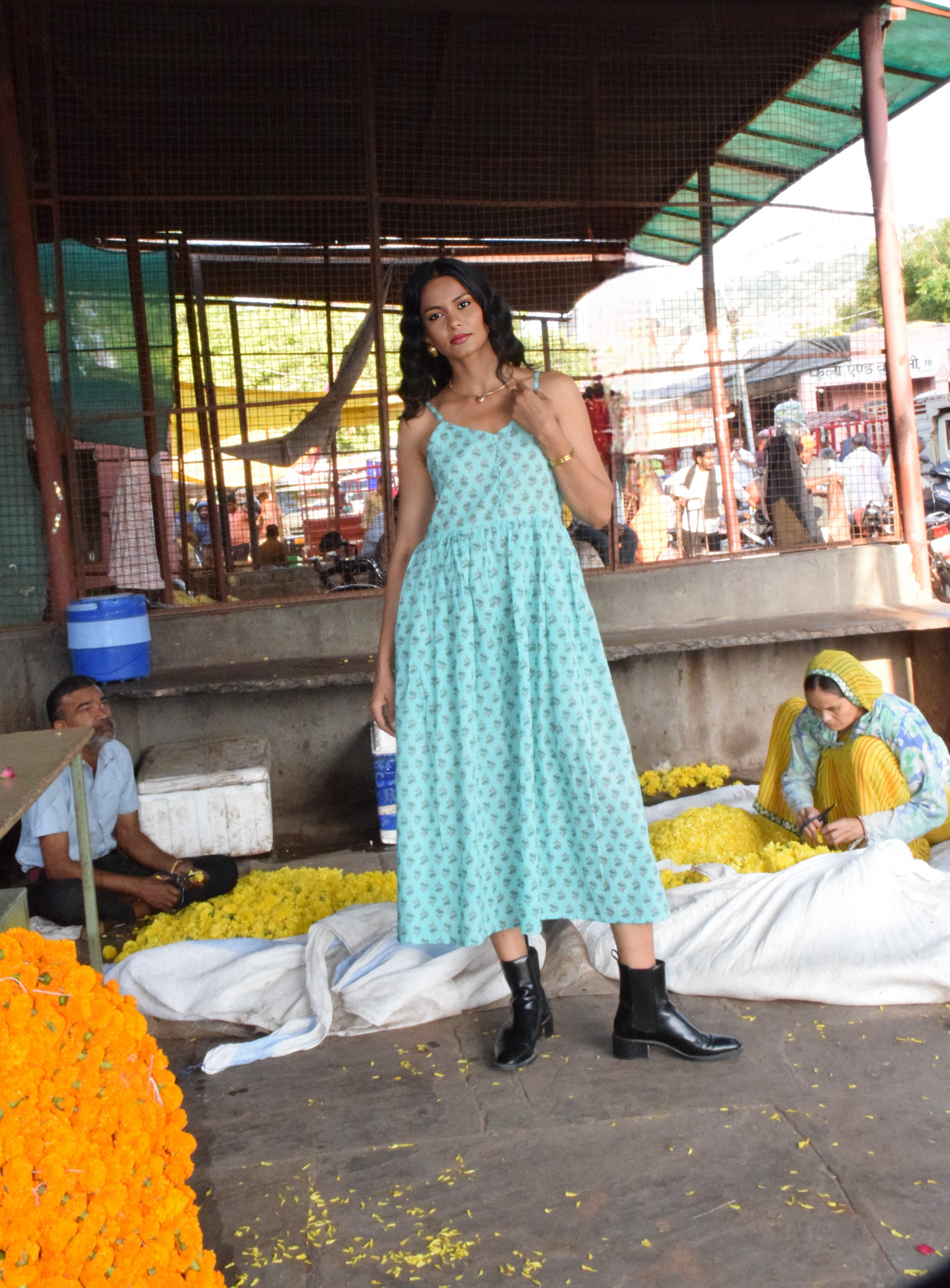 Blue Sleeveless Floral Print Midi Dress